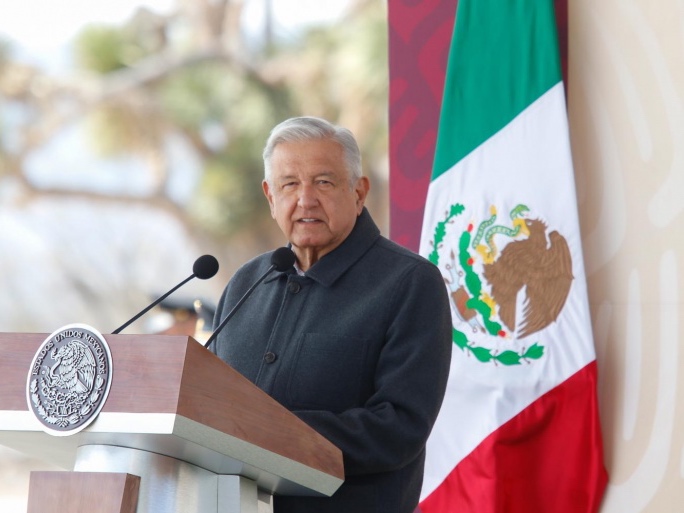 Padres de niños con cáncer irán contra AMLO ante tribunales por difamarlos