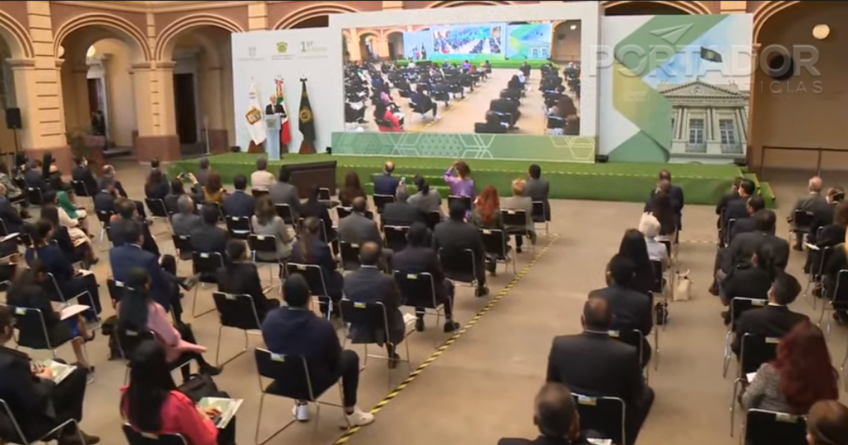 Primer informe anual de actividades del Rector de la UAEMéx, Carlos Eduardo Barrera
