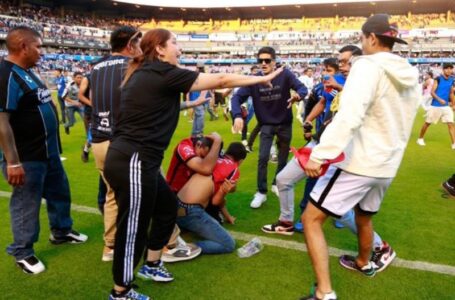 Políticos condenan violencia en estadio de Querétaro