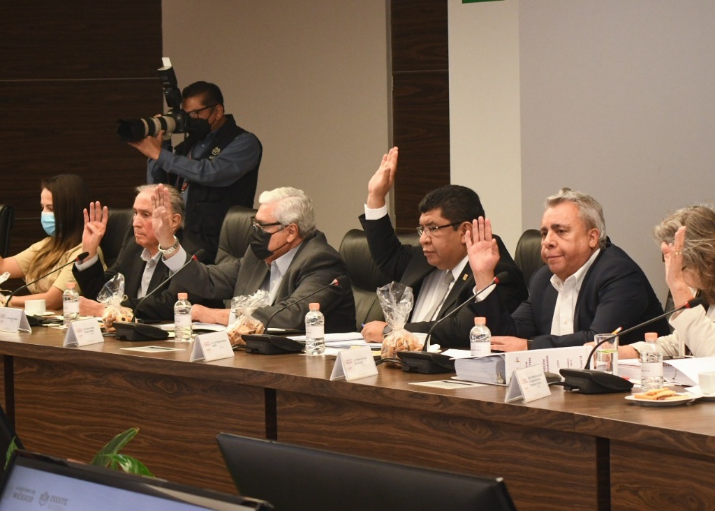 Se compromete Luis Miguel Victoria Ranfla a elevar calidad de servicios en el ISSSTE