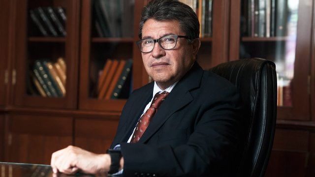 Unánime apoyo del Senado a iniciativa de Monreal para denunciar violencia familiar por vía digital