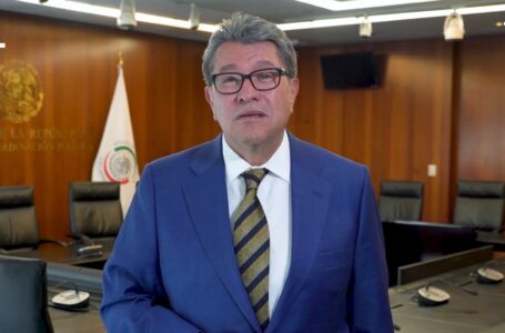 Reitera Ricardo Monreal que no aceptará encuesta elaborada por Morena