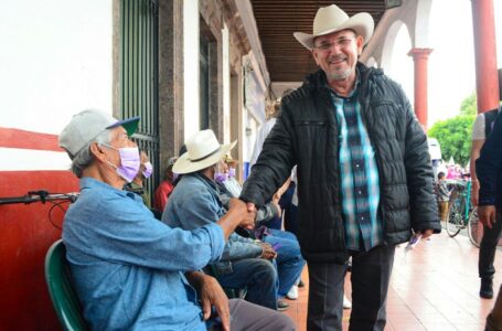 Asesinos de Hipólito Mora usaron rifles antiblindaje: FGJM