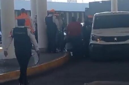 Balacera en el AICM un policía herido