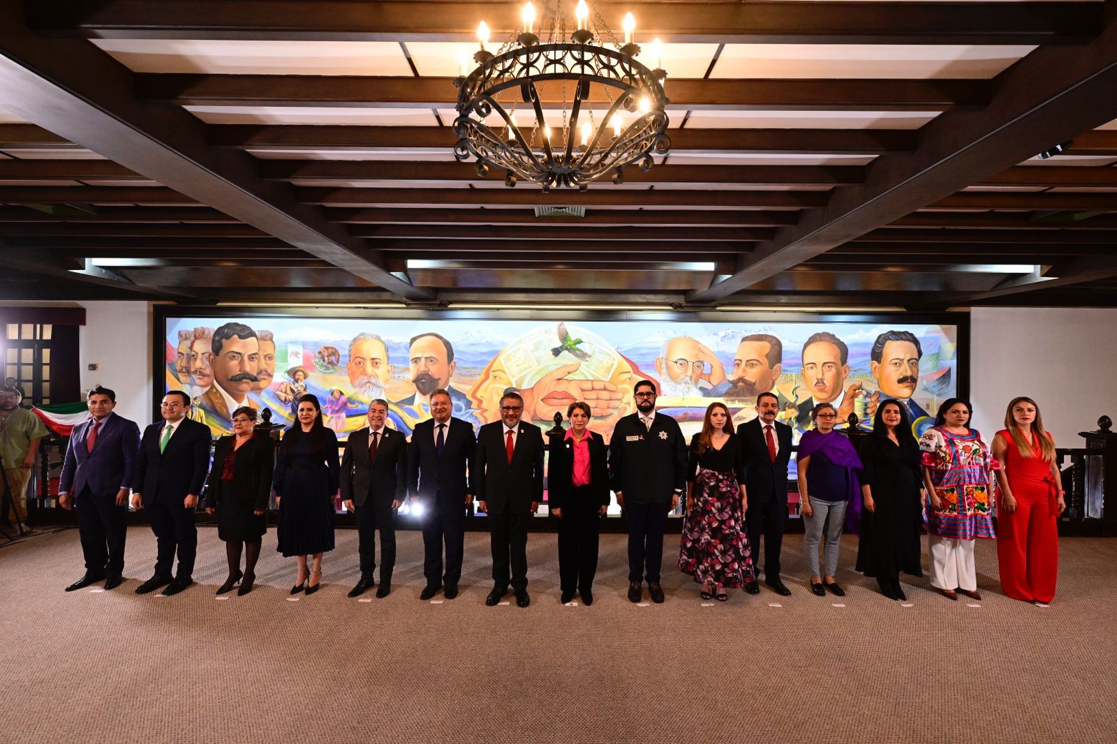 Delfina Gómez, primer mujer en gobernar el Edomex