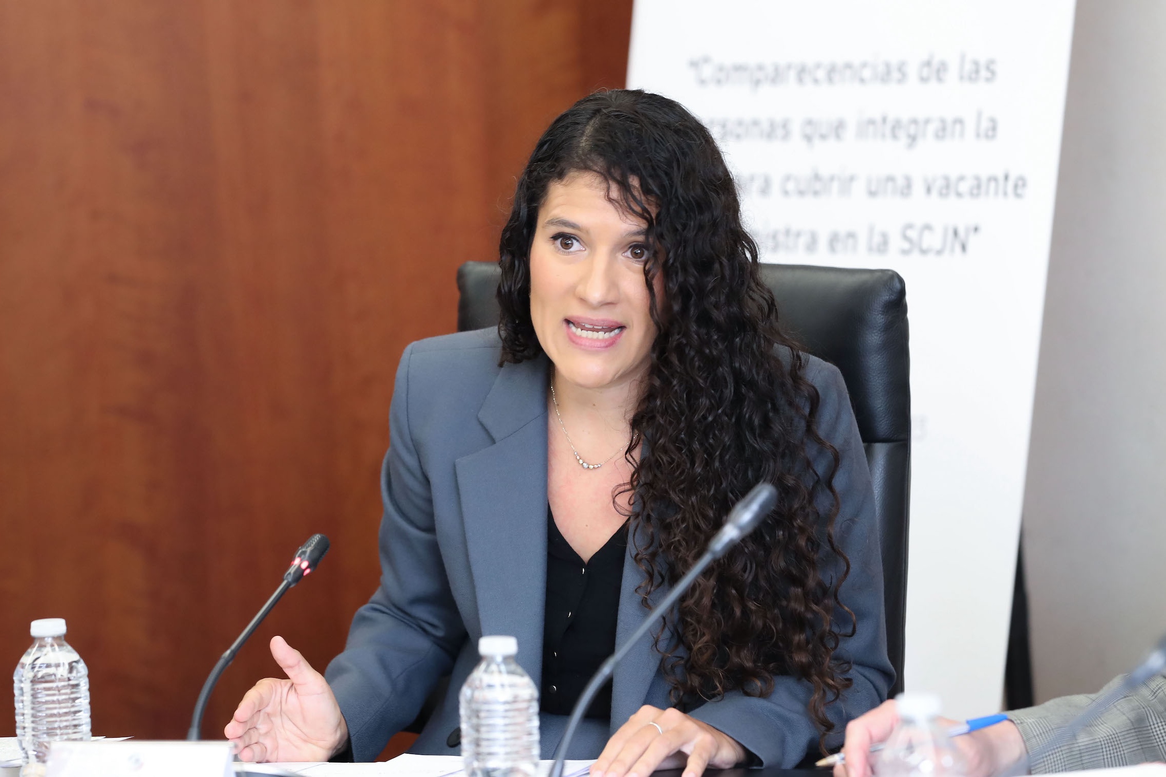 Bertha Alcalde reconoce cercanía con AMLO, pero promete independencia en la Corte