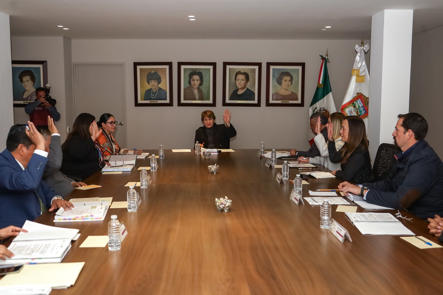 Apoyo a los mexiquenses más vulnerables, reitera Delfina Gómez
