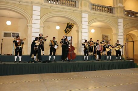 Celebra UAEMéx 57 años de Estudiantina “Verde y Oro”