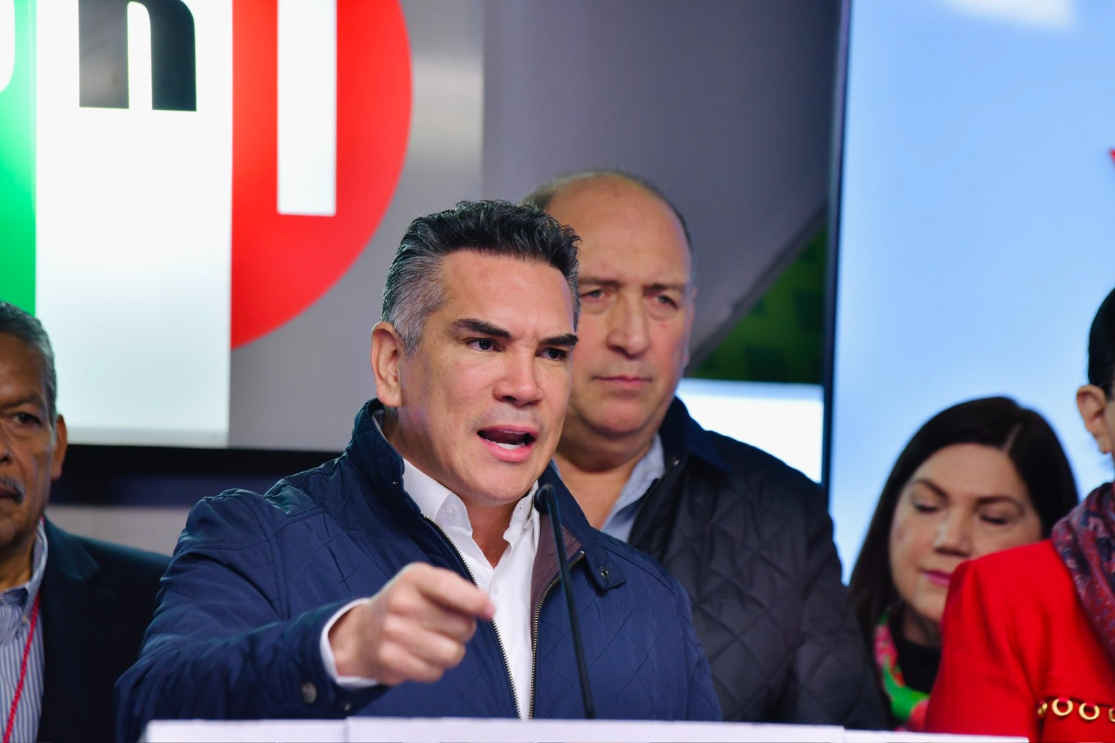 PRI va por disminución de jornada laboral de 48 a 40 horas: Rubén Moreira