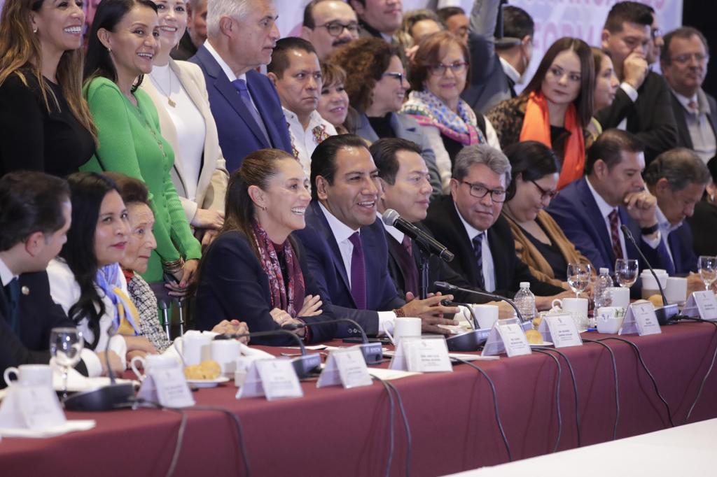 Ricardo Monreal será el líder de los senadores de Morena