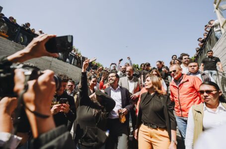 Cinco muertos y 51 heridos al colapsar escenario del evento de Jorge Álvarez Maynez