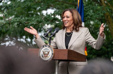 Donald Trump es un “Depredador”, afirma Kamala Harris