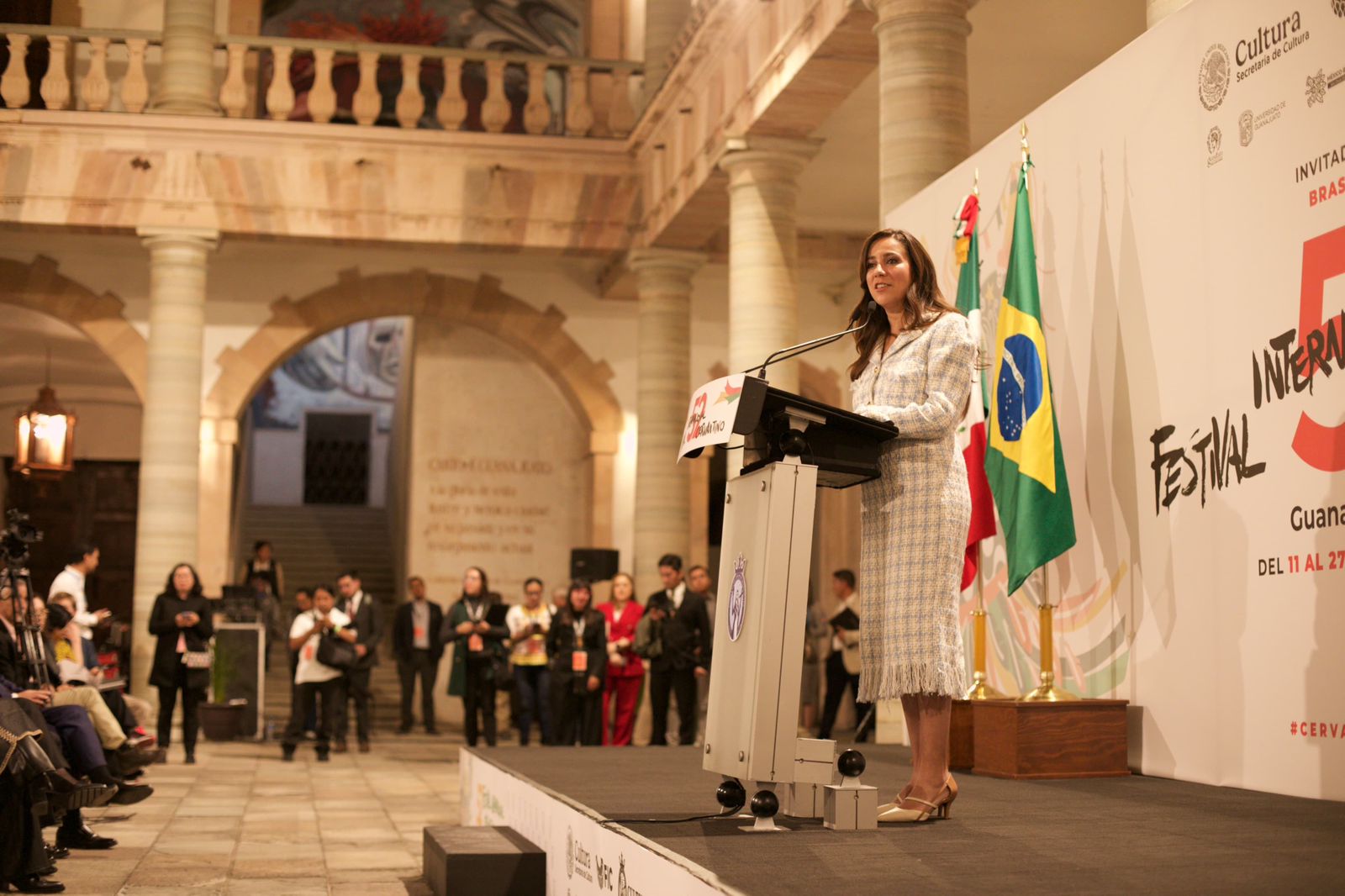 Con éxito se inaugura la edición 52 del Festival Internacional Cervantino