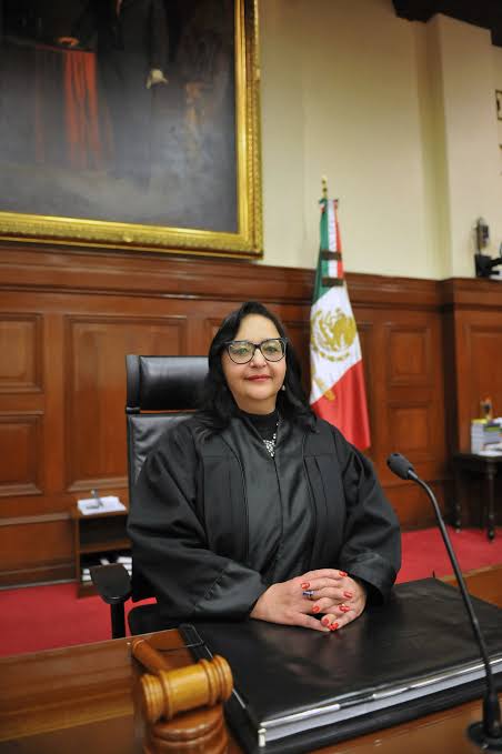 Presentan ante el senado su renuncia magistrados