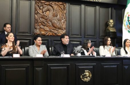 El Senado de la República, conmemoró el Bicentenario de su Instauración