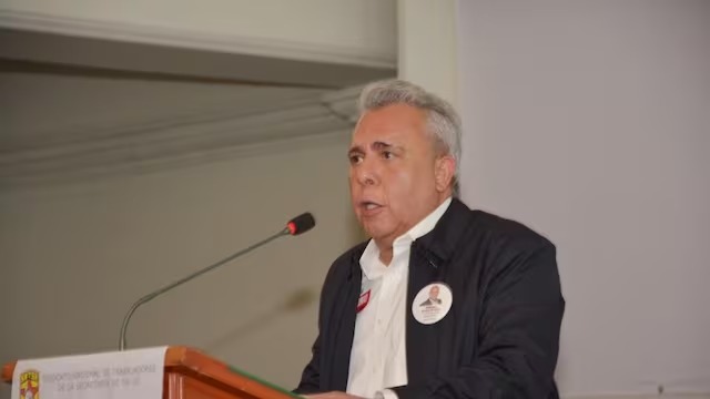 FSTSE anuncia aumento salarial de 9 por ciento para trabajadores del sector médico