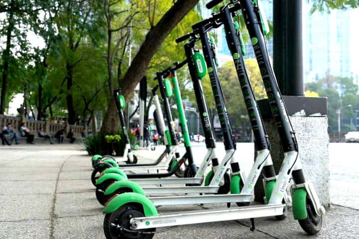 ¿Tienes un scooter o una bici eléctrica? Ahora tienes que emplacarlos