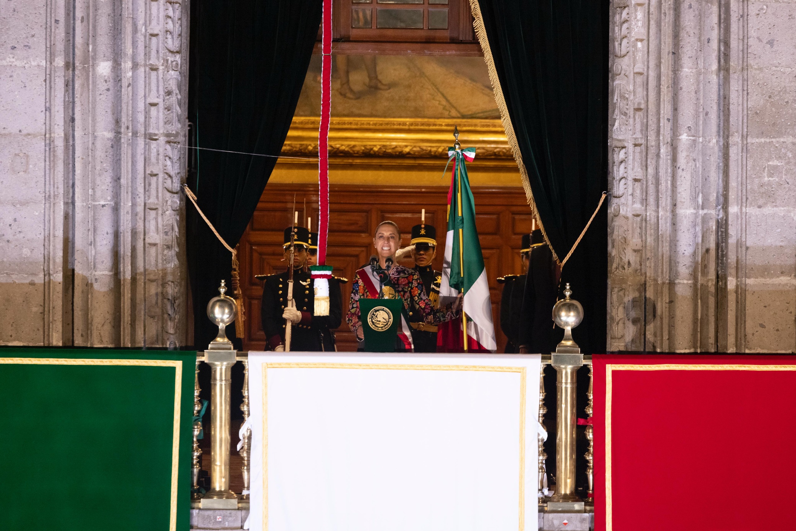 Sheinbaum da su segundo Grito de Independencia y reivindica un México “libre, independiente y soberano”