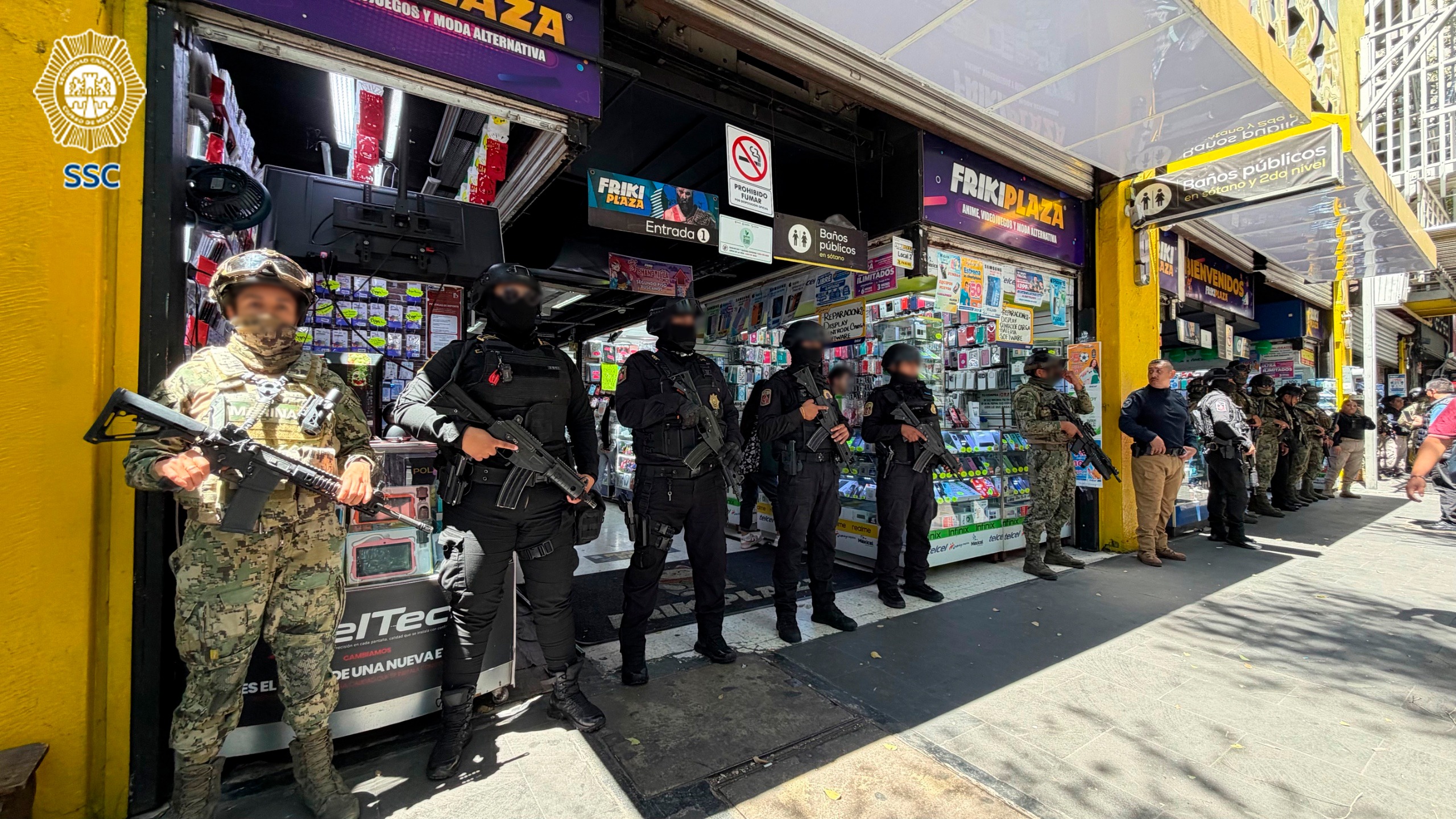 Operativo en Friki Plaza: aseguran 477 piezas en tres plazas
