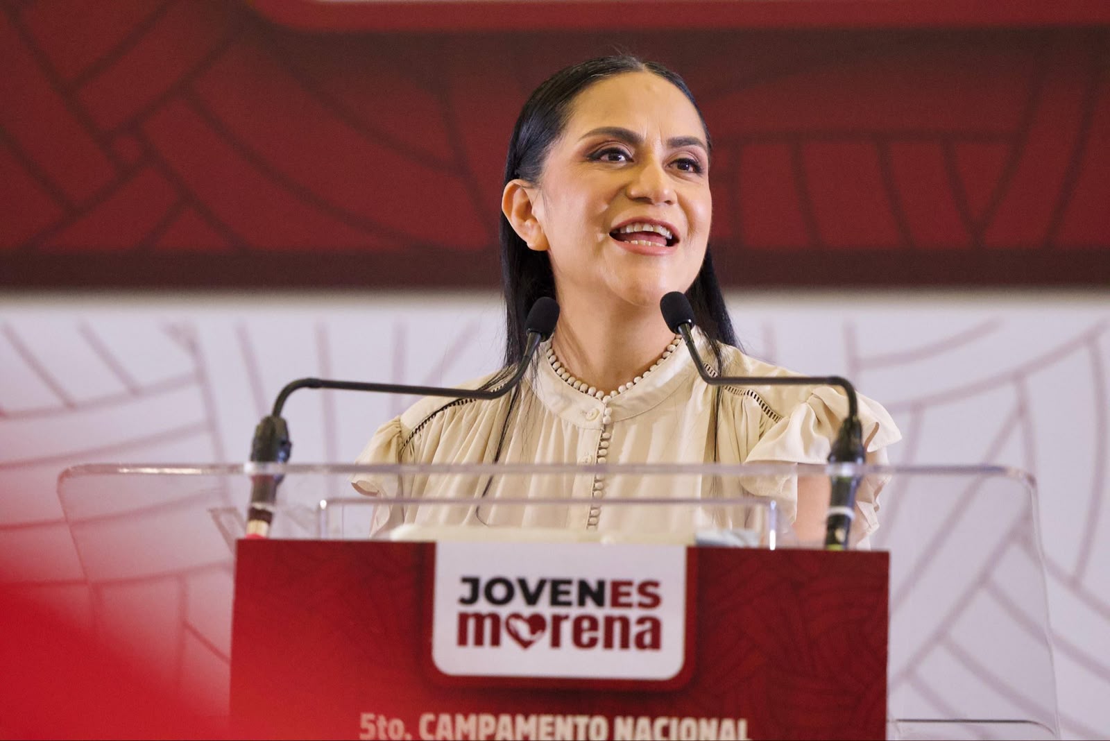 Senadores de Morena defienden a su líder nacional de acusaciones de narcotrafico